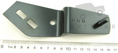 Image of LR033005, a 'BULKHEAD SUPPORTING PLATE FROM CHASSIS - LEFT HAND - DEFENDER' part